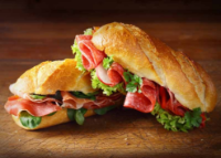 ساندویچ ژامبون مخصوص ( هایدا )